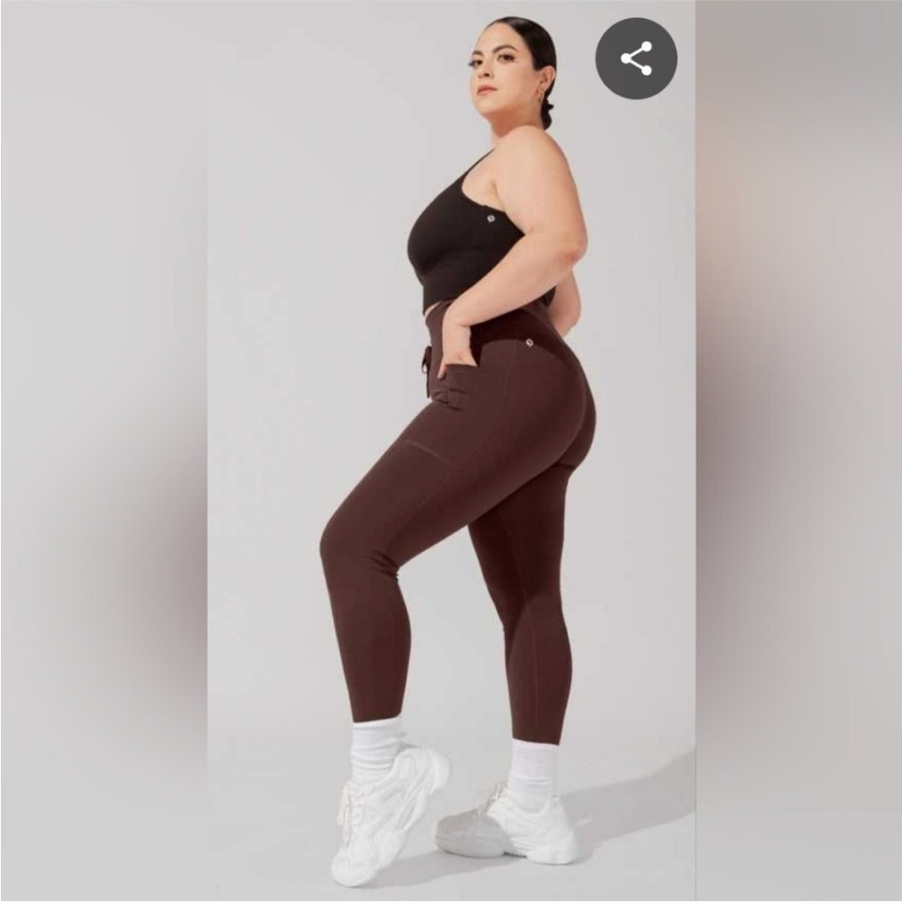 Brown PopFlex Cargo Legging "French Roast" color
